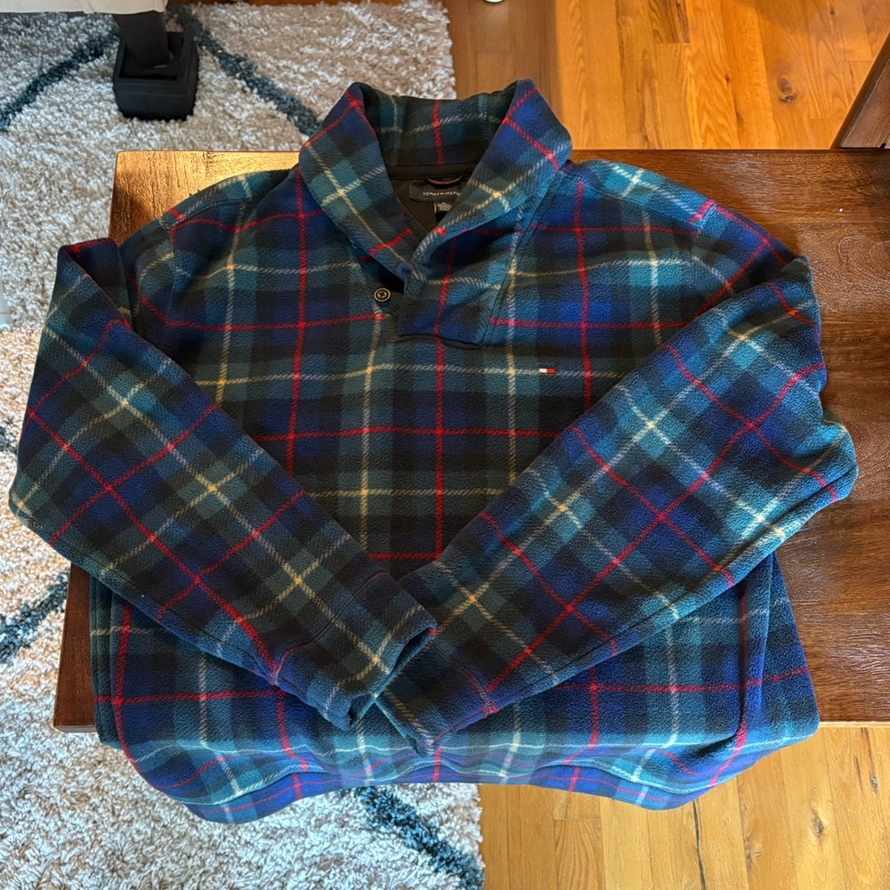 Tommy Hilfiger Plaid Fleece Pullover, Shawl collar